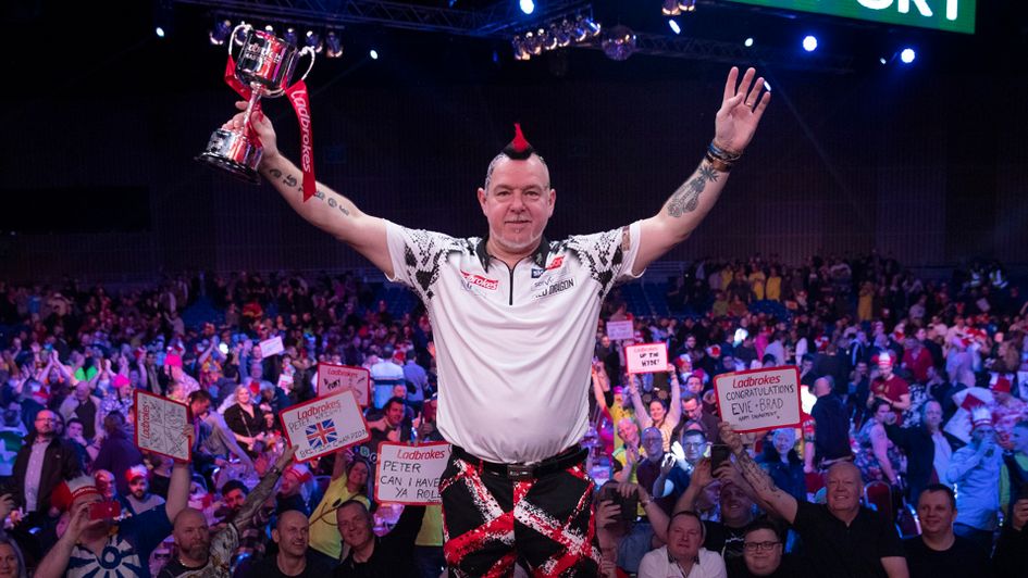 Darts Peter Wright survives three match darts to Michael Smith Masters final