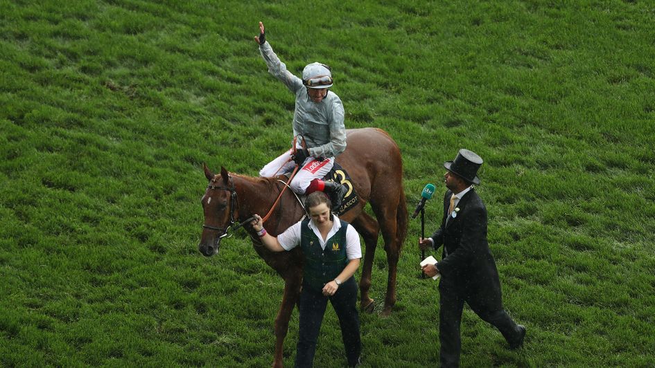 Frankie Dettori salutes the crowd at Royal Ascot