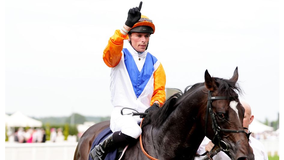 Kieran Shoemark heads back to the winners' enclosure