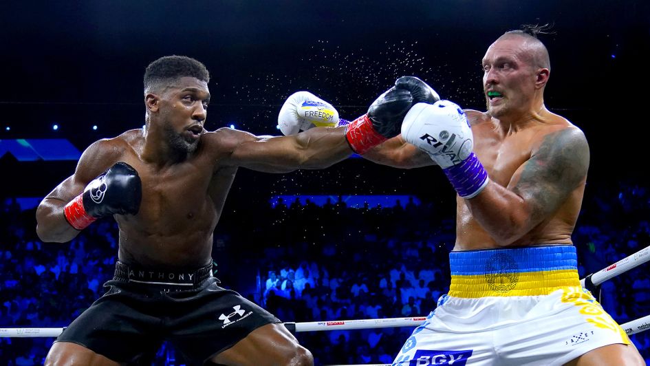 Oleksandr Usyk and Anthony Joshua in action in Saudi Arabia