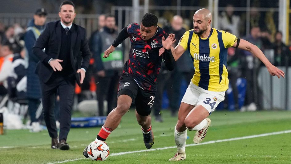 Hamza Igamane is challenged by Sofyan Amrabat