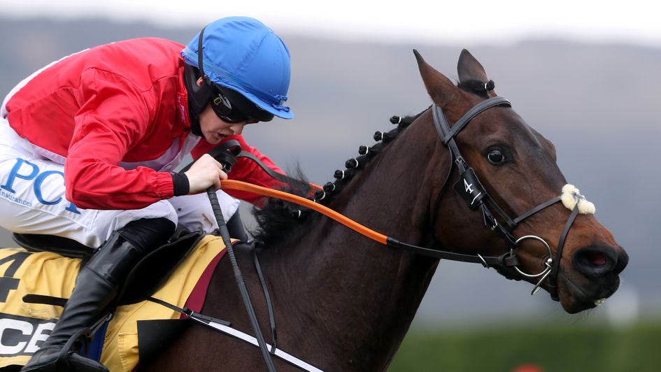 Rachael Blackmore riding Quilixios to victory