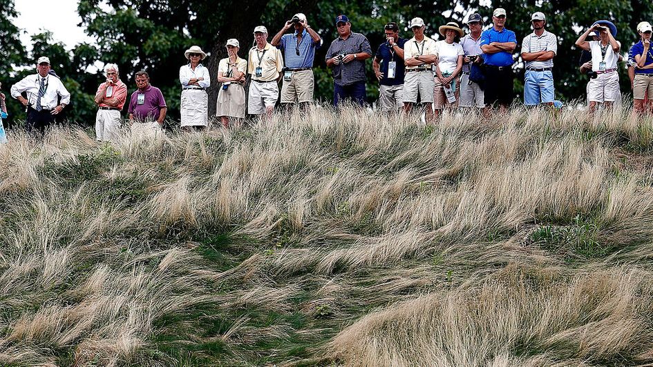 Spectators get a closer look during the 2013 US Amateur at Brookline