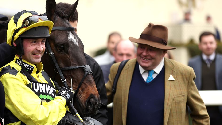 Nico de Boinville and Nicky Henderson with Shishkin after his Betfair Ascot Chase win