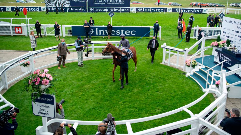 Serpentine returns to an empty winners' enclosure