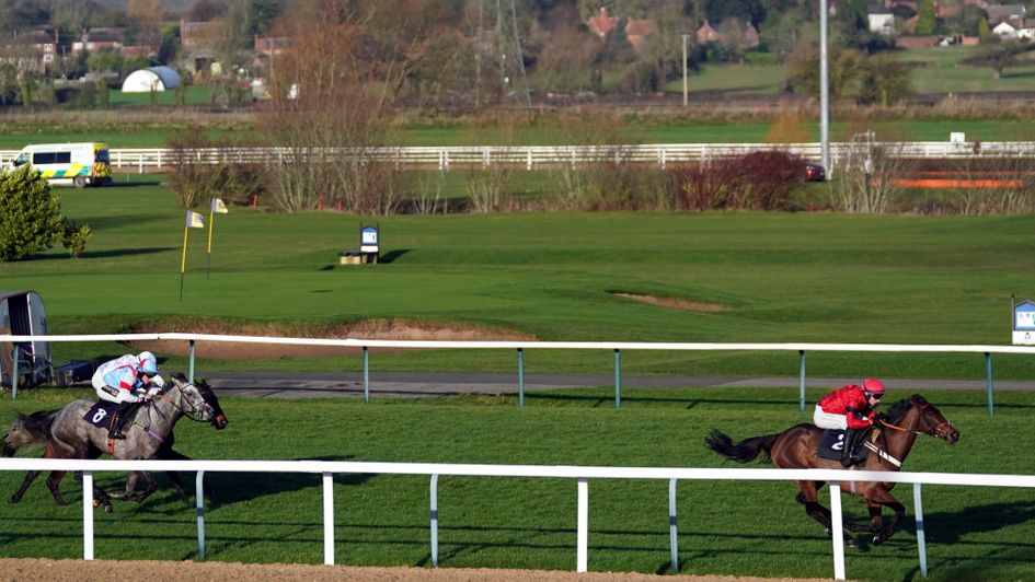 Ballyglass pulls three and a quarter lengths clear in the bumper