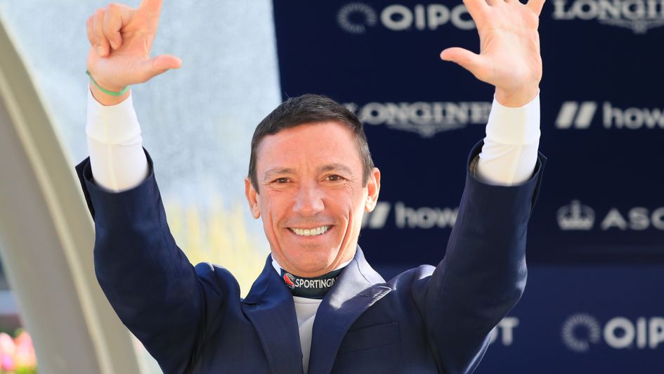 Frankie Dettori celebrates