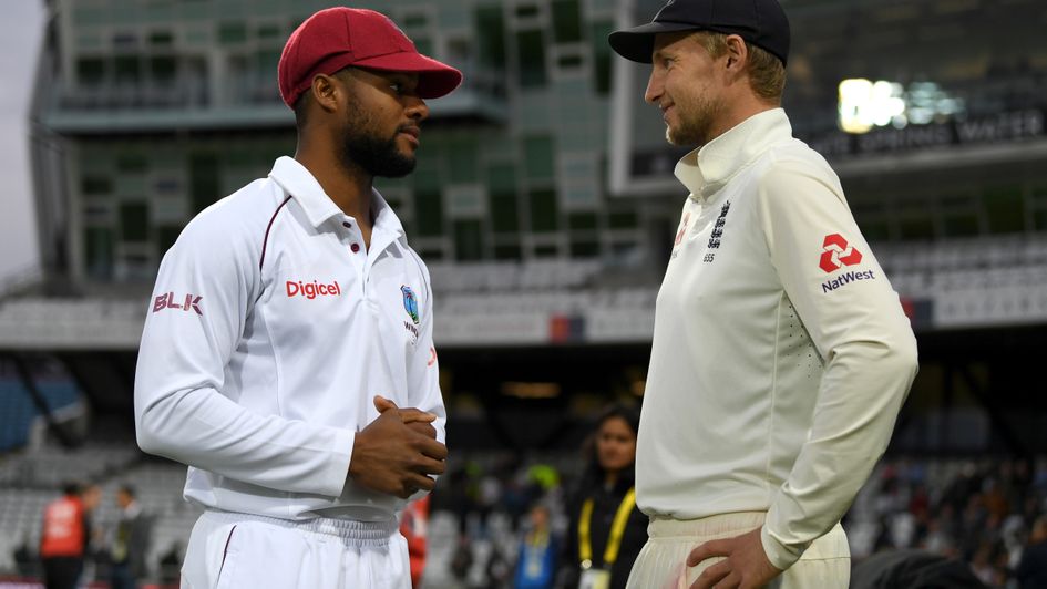 Shai Hope (L) chats with Joe Root