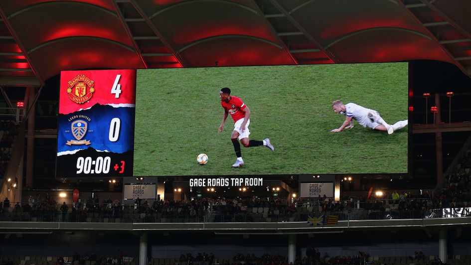 Manchester United thrashed Leeds 4-0 in Perth