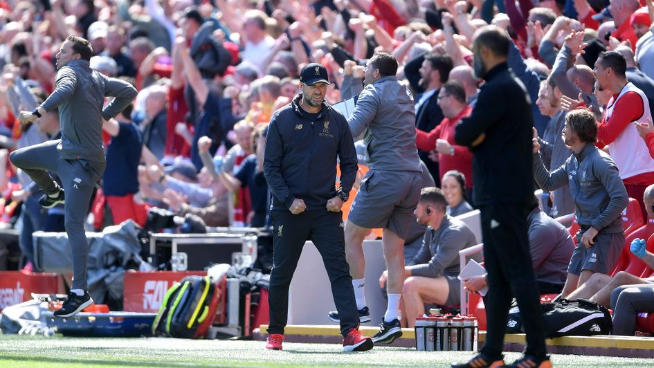 Jurgen Klopp celebrates Sadio Mane's goal against Wolves