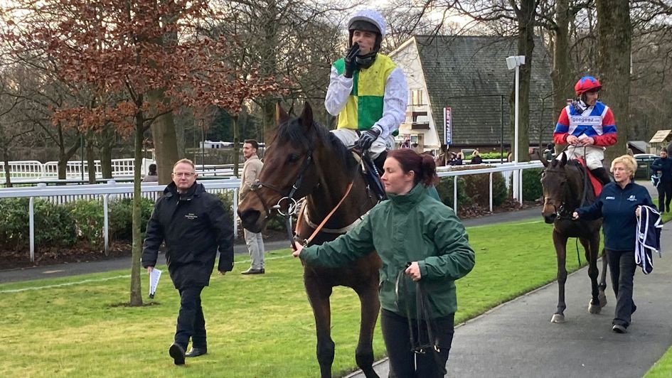 Famous Bridge returns after winning the Tommy Whittle