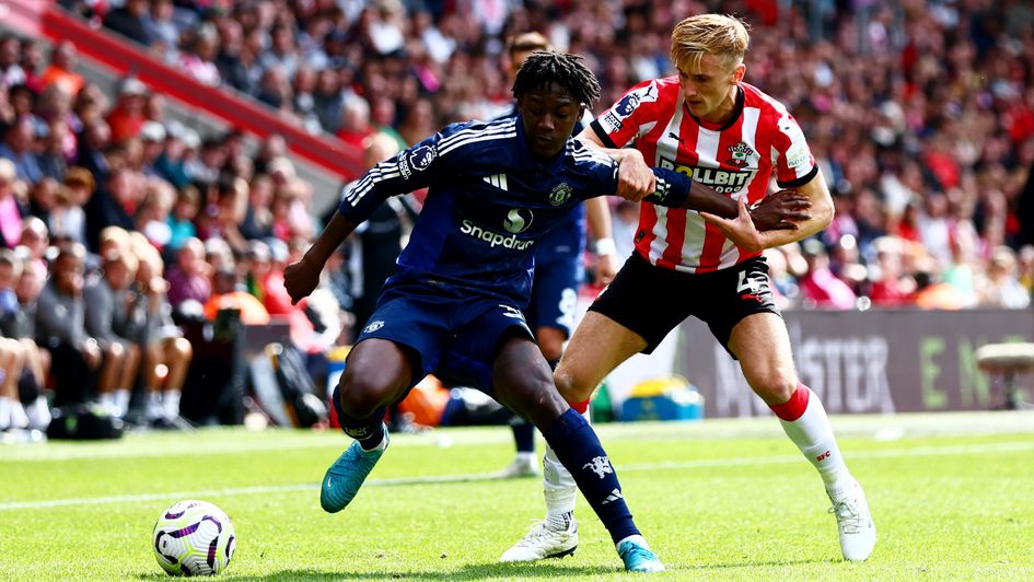 Kobbie Mainoo in action against Southampton