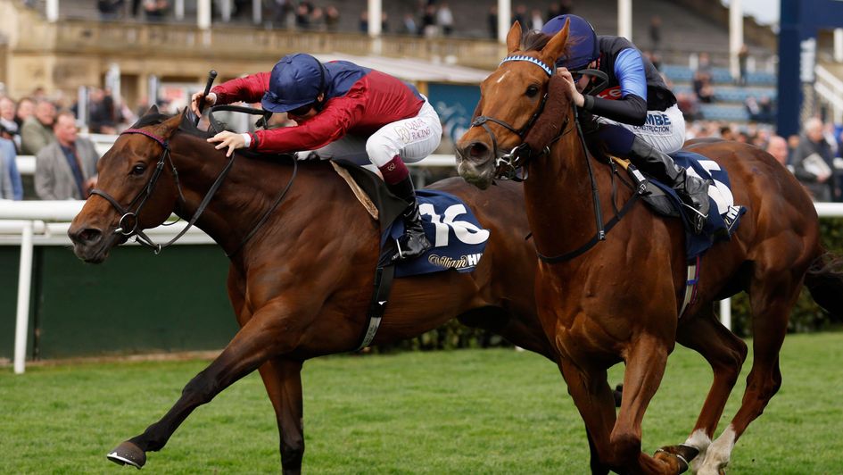 Godwinson (left) lands a thrilling Lincoln