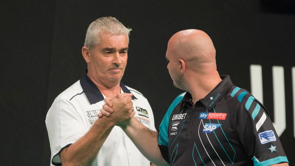 Steve Beaton defeated Rob Cross in the first round (Picture: Lawrence Lustig/PDC)