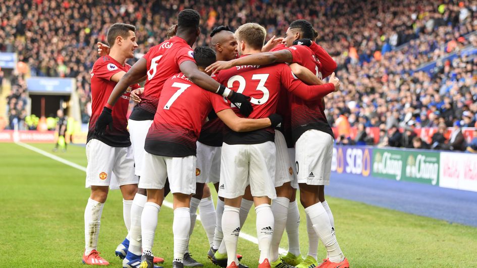 Manchester United celebrate Marcus Rashford's goal at Leicester