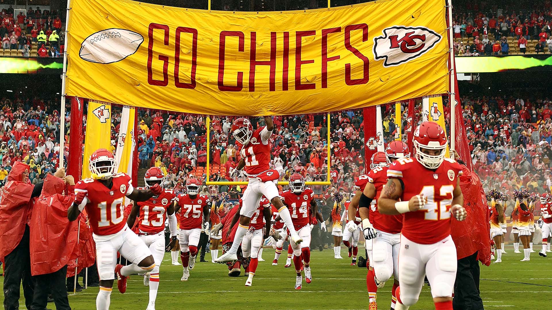 Chiefs fans expected to outnumber Raiders at Allegiant Stadium