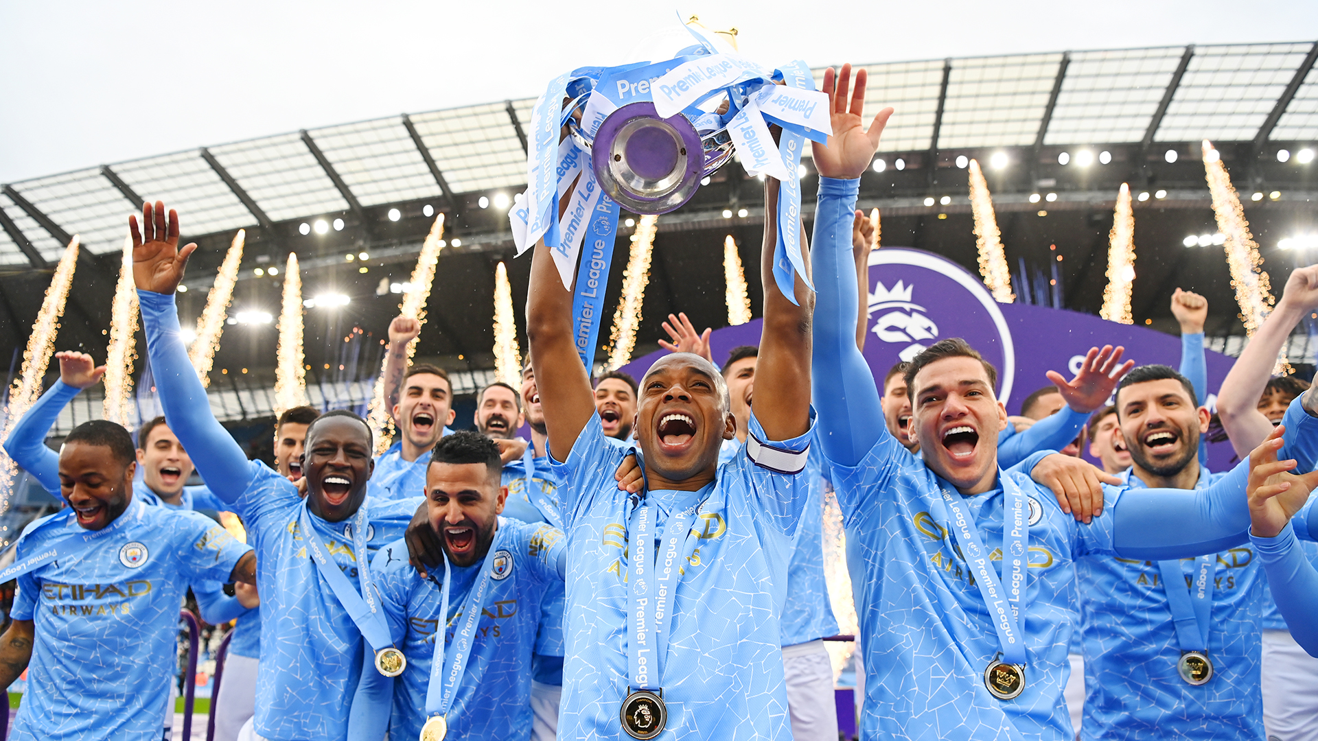 MAN CITY LIFT PREMIER LEAGUE TROPHY!