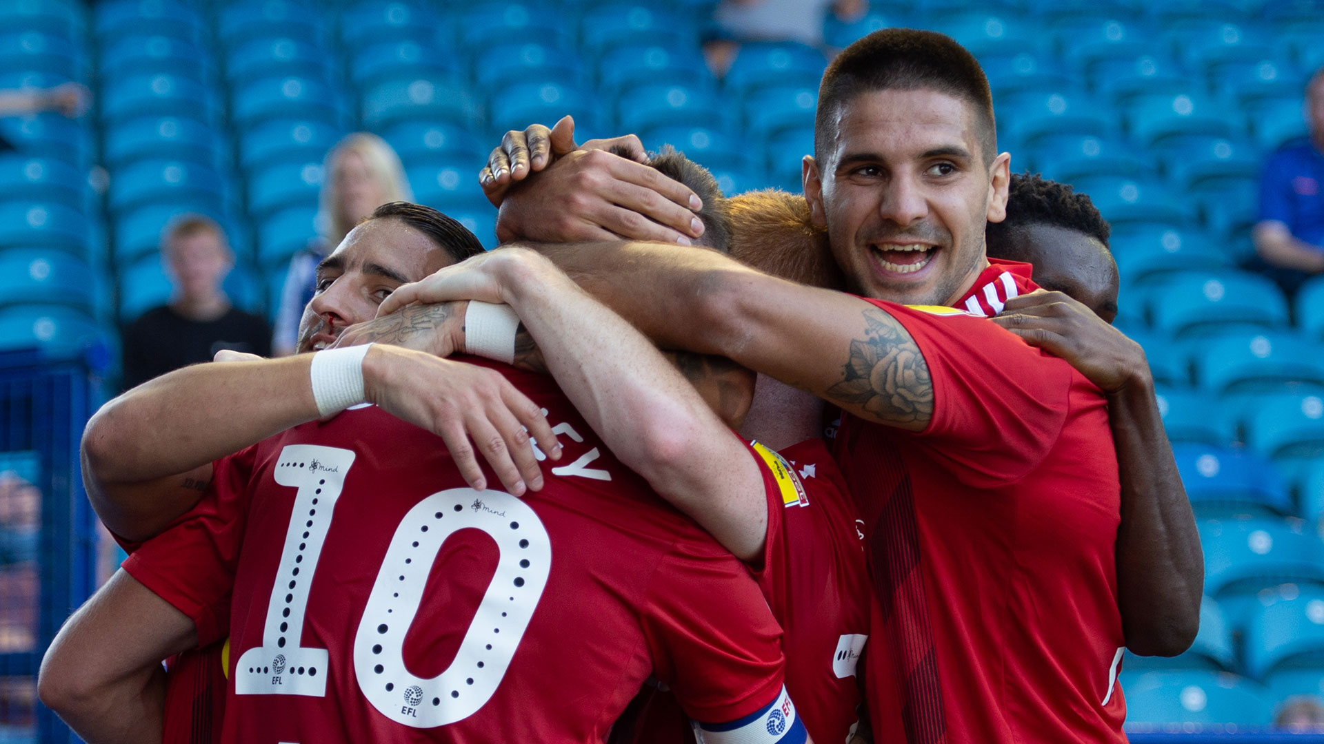 Cardiff City 2-1 Nottingham Forest: Jordan Hugill hits debut goal