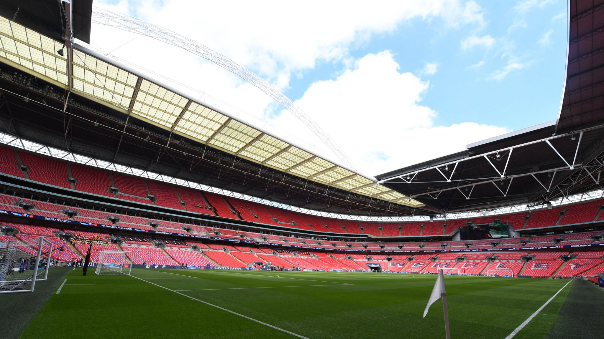 Jacksonville Jaguars owner Shahid Khan makes offer for Wembley Stadium